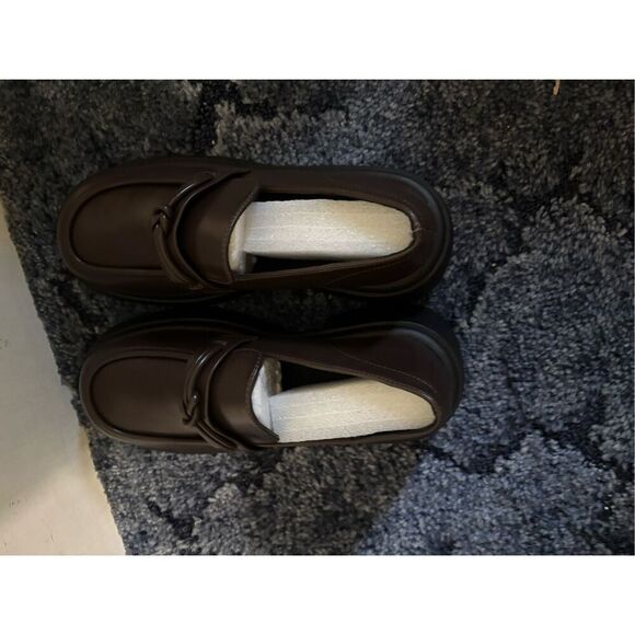 Brand New, No tags Women's Size 9.5 Brown Leather Mary Jane Loafers Platform - Picture 5 of 7